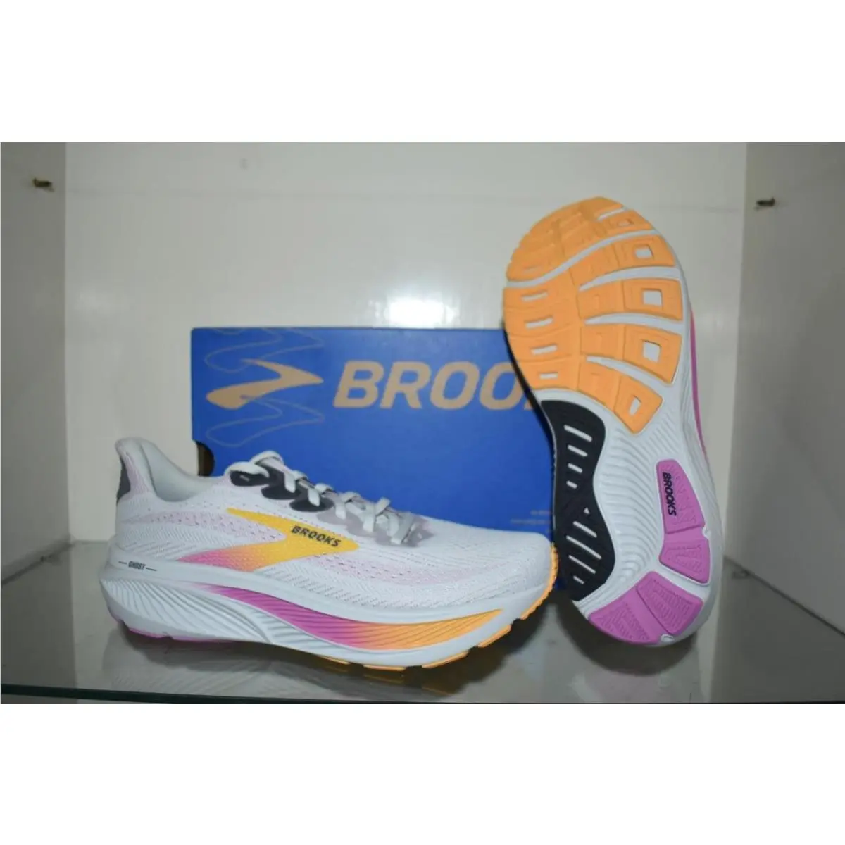 Brooks shoes - Brooks Ghost 17 - Ghost - 120431 1B 070 - Gray 2