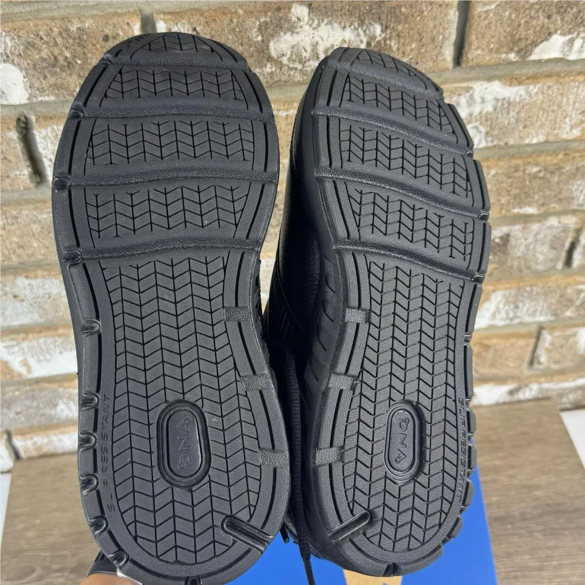Brooks shoes - Brooks Addiction Walker 2 - Addiction Walker - 1203071D072 - Black 6