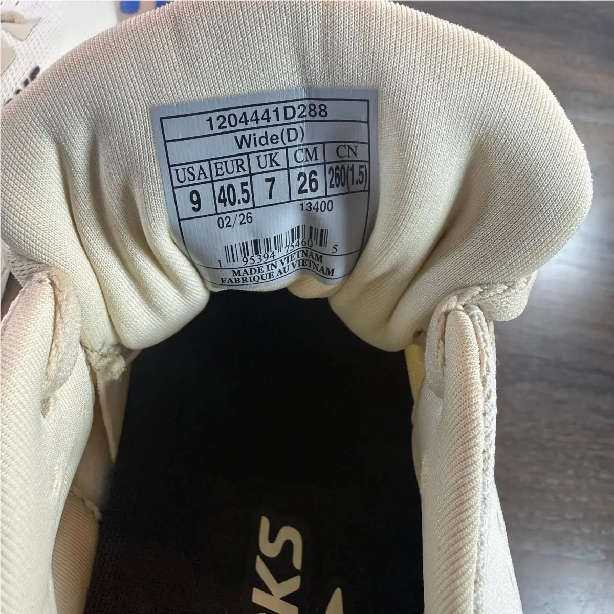 Brooks shoes - Ariel GTS 26 - Ariel GTS - 120444 1D 288 - Coconut Sand / Potent Purple (UPC: 195394754605) 10