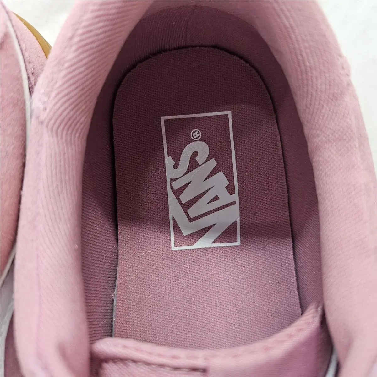 Vans shoes - Brooklyn LS - Brooklyn - VN000D7UEN7 - Pink Dawn / White / Gum 15