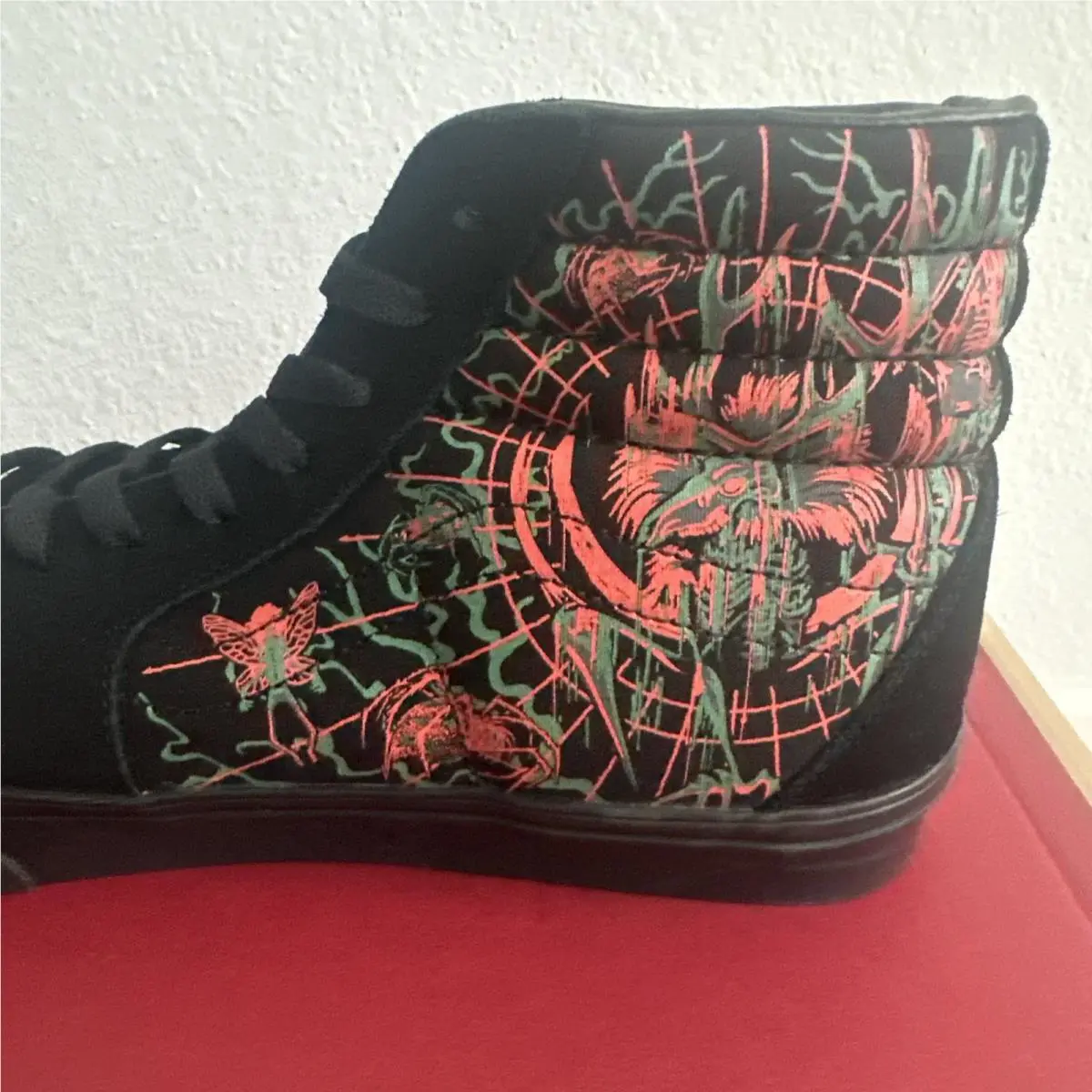 Vans shoes - VANS High Top - High Top - VN0A32QGYHD - Black Red Green 0