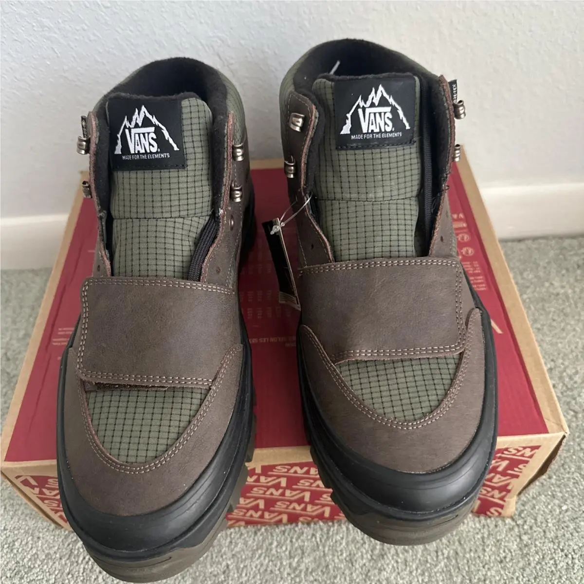 Vans shoes - Vans Mte Mountain Mid Gore-Tex - VN000DAYF87 - Brown 2