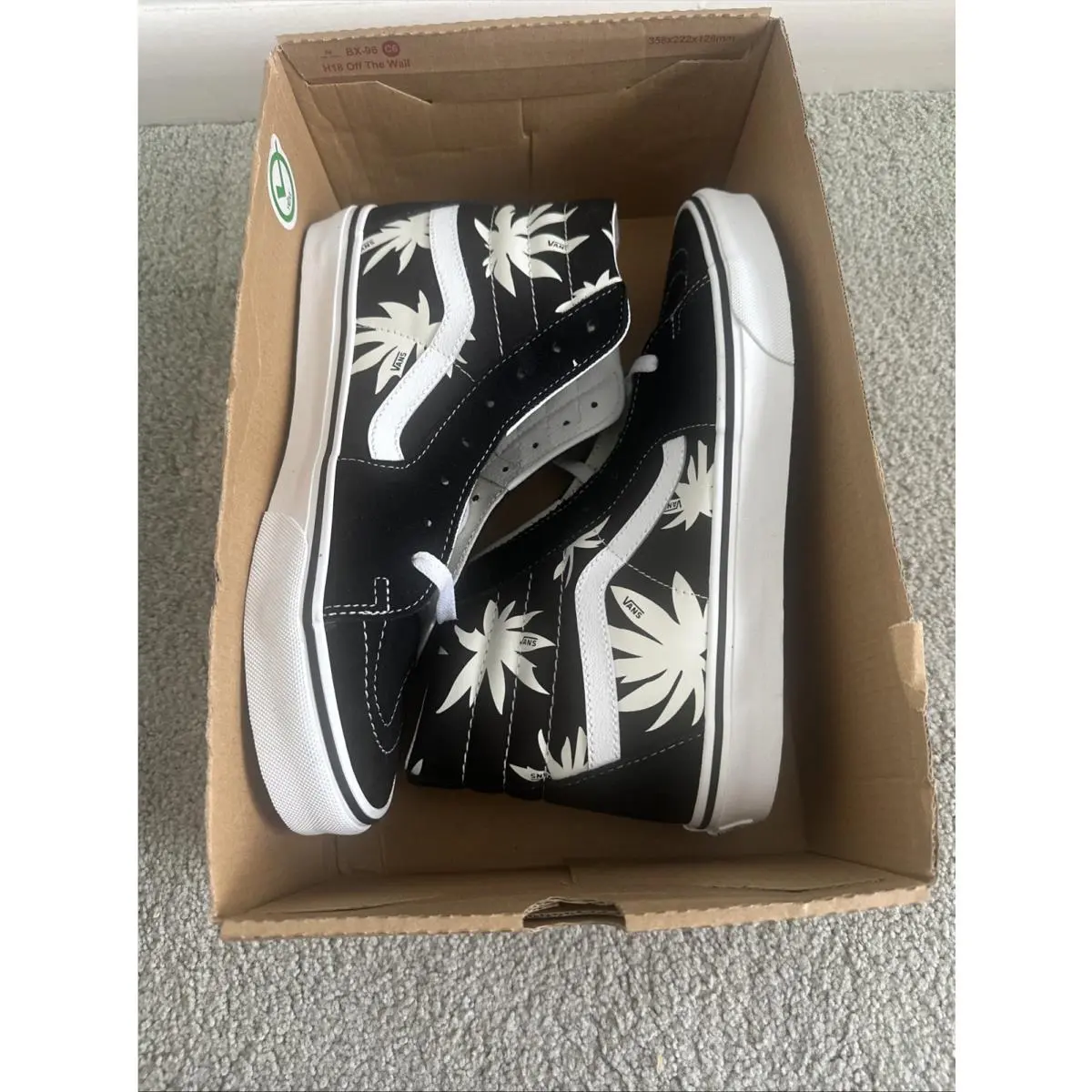 Vans shoes - VANS Sk8-Hi - VN000Y18PT - Black 8