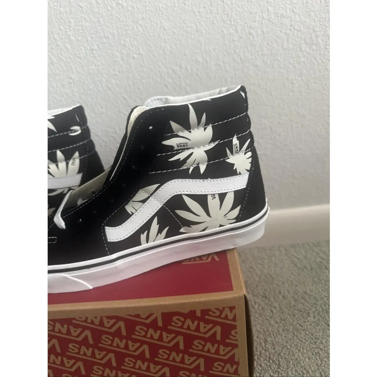 Vans shoes - VANS Sk8-Hi - VN000Y18PT - Black 2