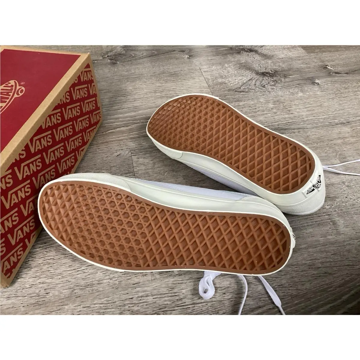 Vans shoes - VANS Old Skool - Old Skool - VN000D7ZQJM - Marshmallow / White 7