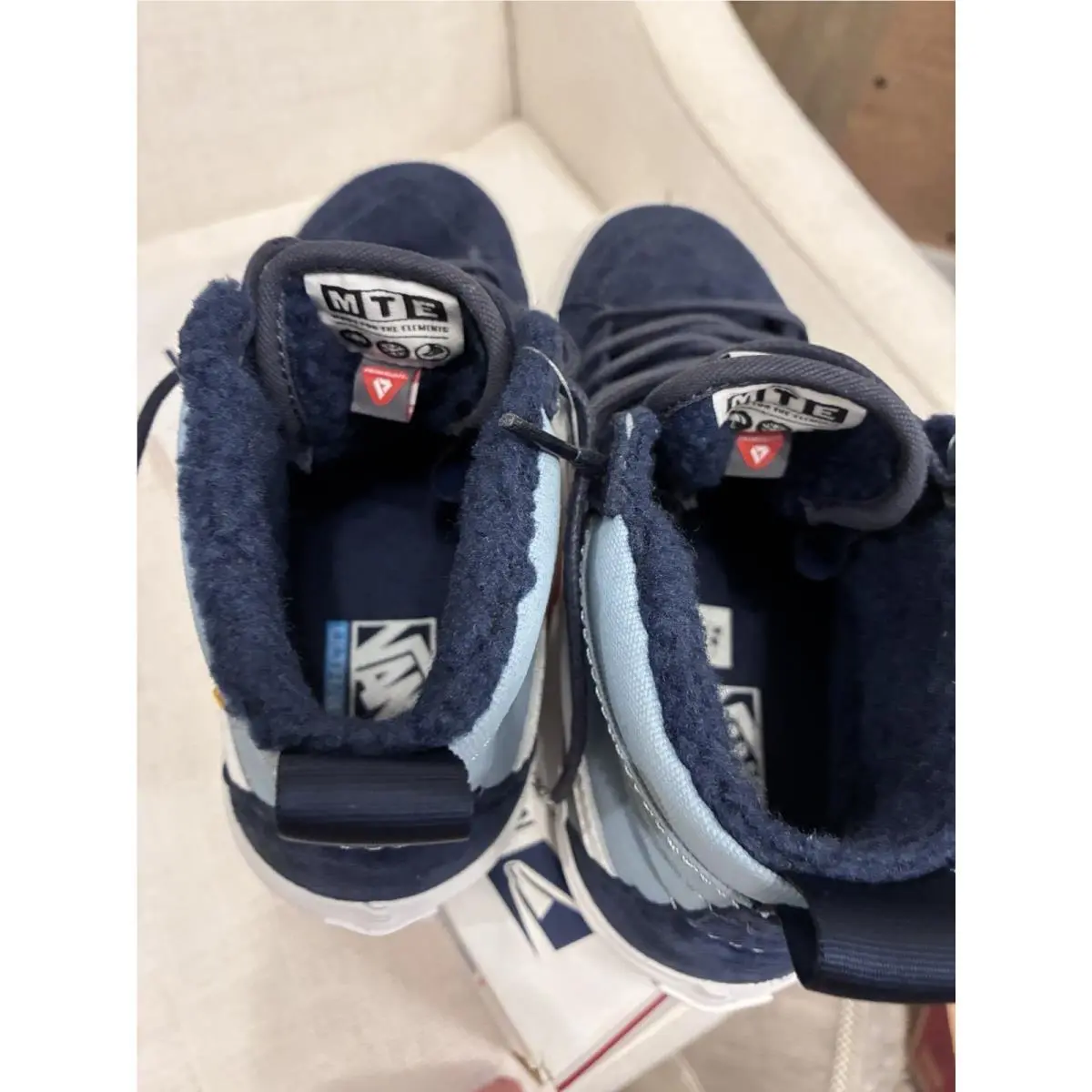 Vans shoes - VANS Sk8-Hi MTE-1 - Blue, White 3