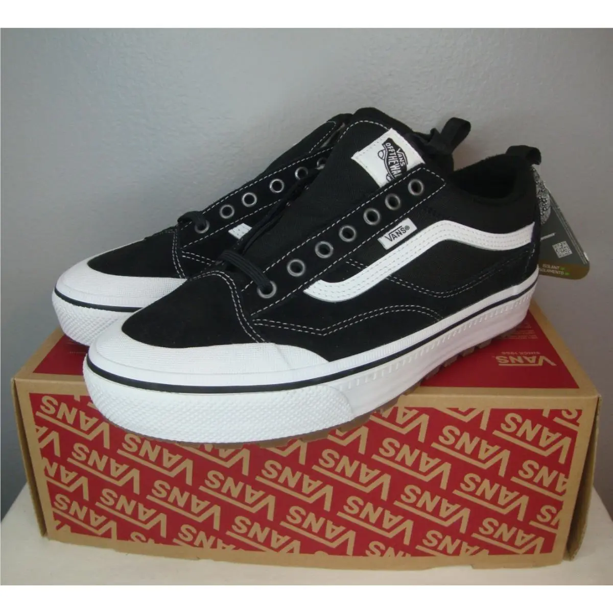 Vans shoes - VANS MTE Old Skool - MTE Old Skool - VN000DAZBA2 - Black (UPC: 197804490141) 2
