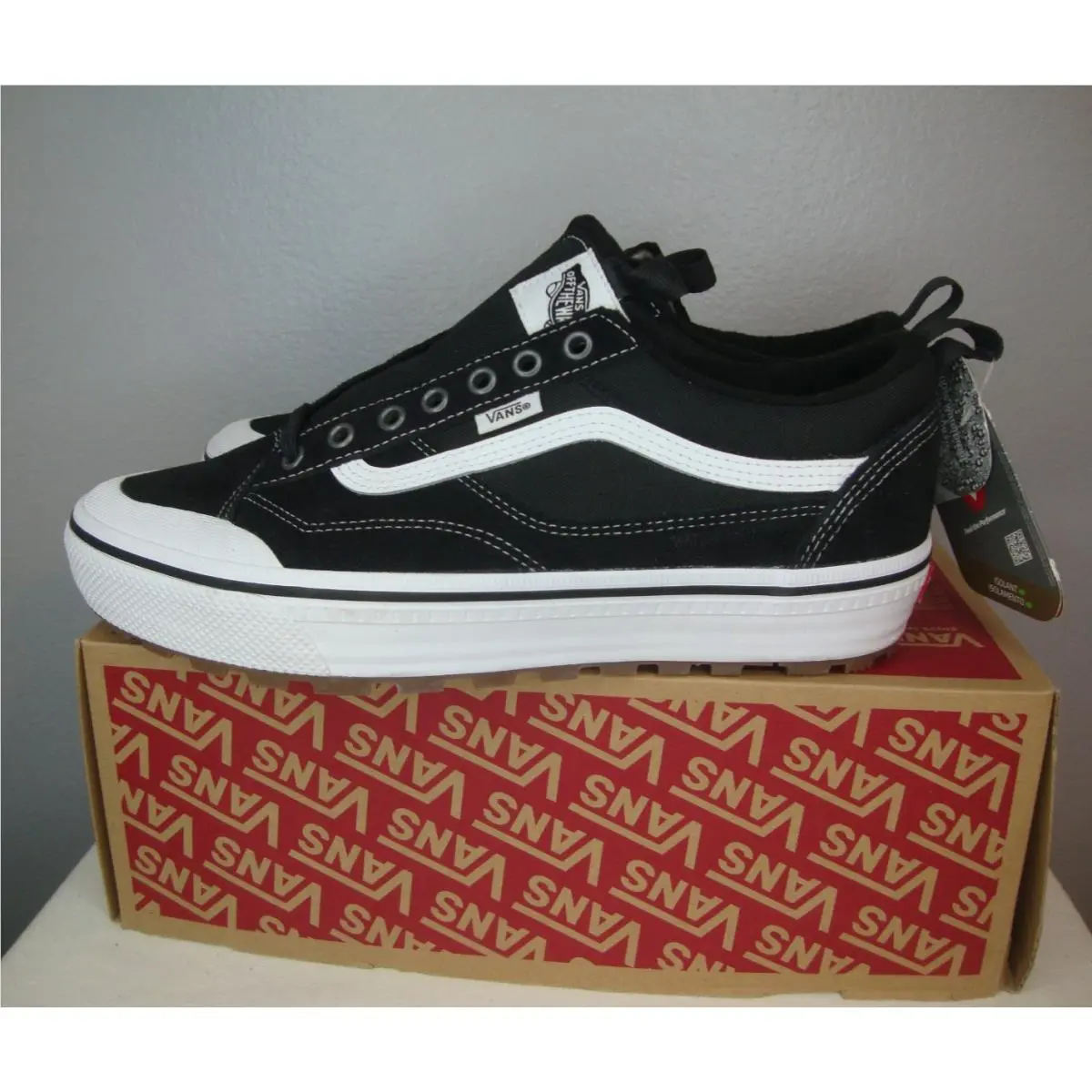 Vans shoes - VANS MTE Old Skool - MTE Old Skool - VN000DAZBA2 - Black (UPC: 197804490141) 3