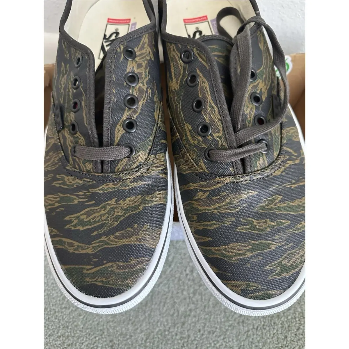 Vans shoes - Vans Skate Authentic Tiger Camo Green Black - VN000EER9L7 - Multicolor, Manufacturer: Green/Black 3