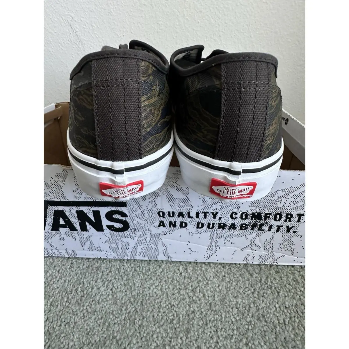 Vans shoes - Vans Skate Authentic Tiger Camo Green Black - VN000EER9L7 - Multicolor, Manufacturer: Green/Black 1