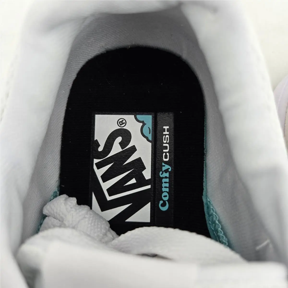 Vans shoes - Lowland CC - Lowland - VN0A7TNLIYP - White 8