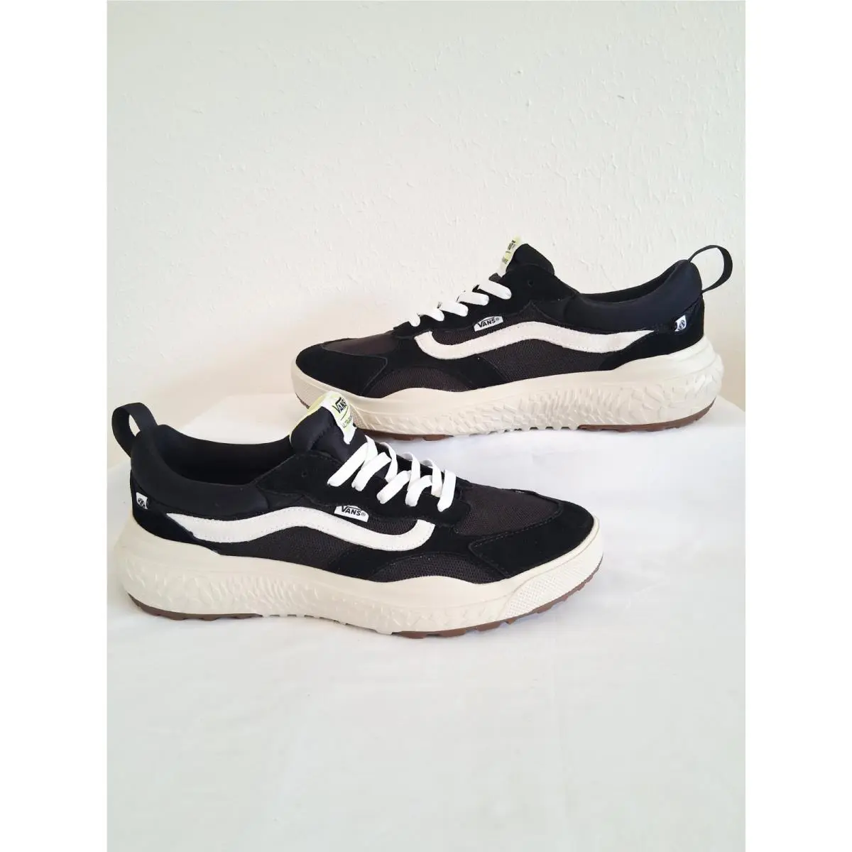 Vans shoes - VANS MTE - MTE - VN000BCEBKA - Black 9