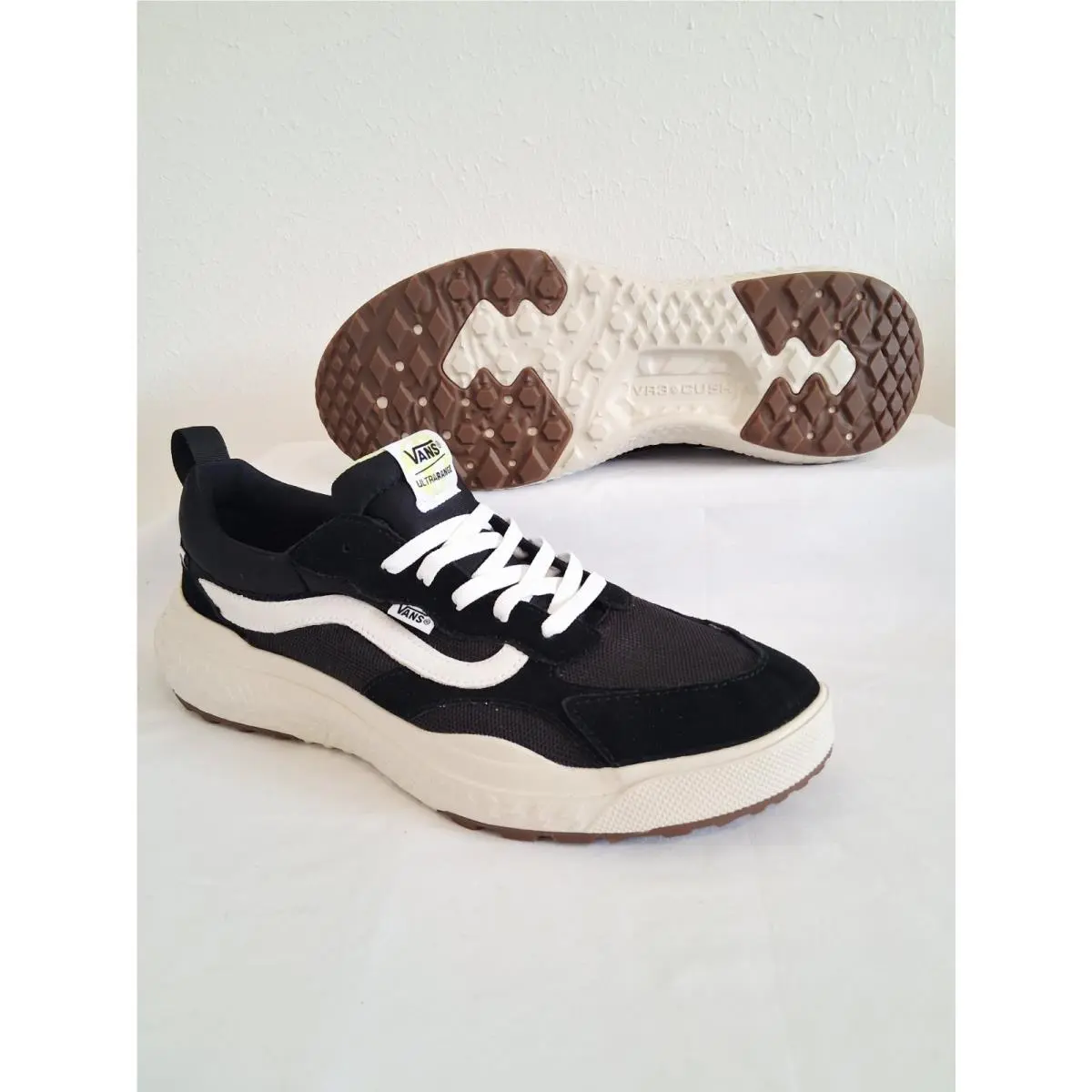 Vans shoes - VANS MTE - MTE - VN000BCEBKA - Black 0