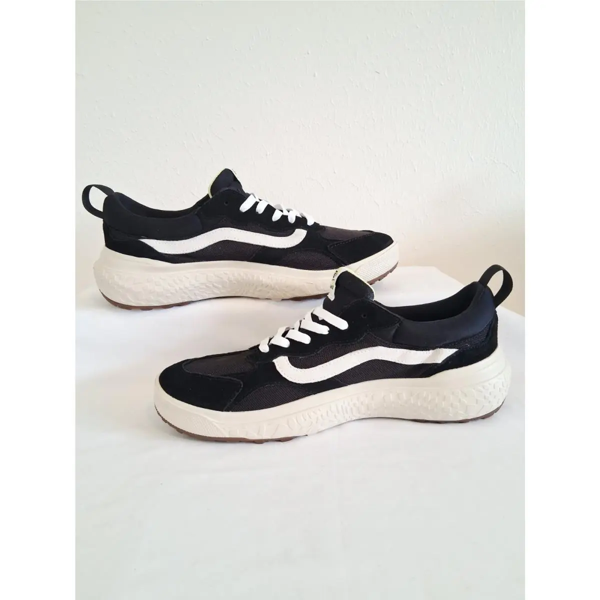 Vans shoes - VANS MTE - MTE - VN000BCEBKA - Black 1