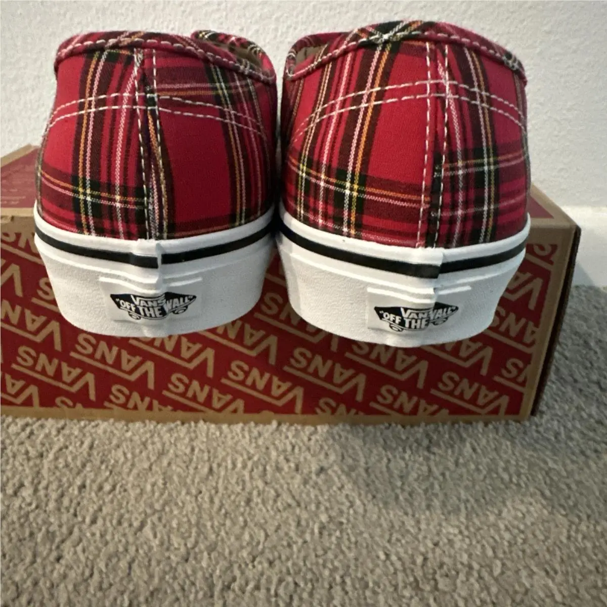 Vans shoes - VANS Authentic - Authentic - VN000EGAEED - Red 3