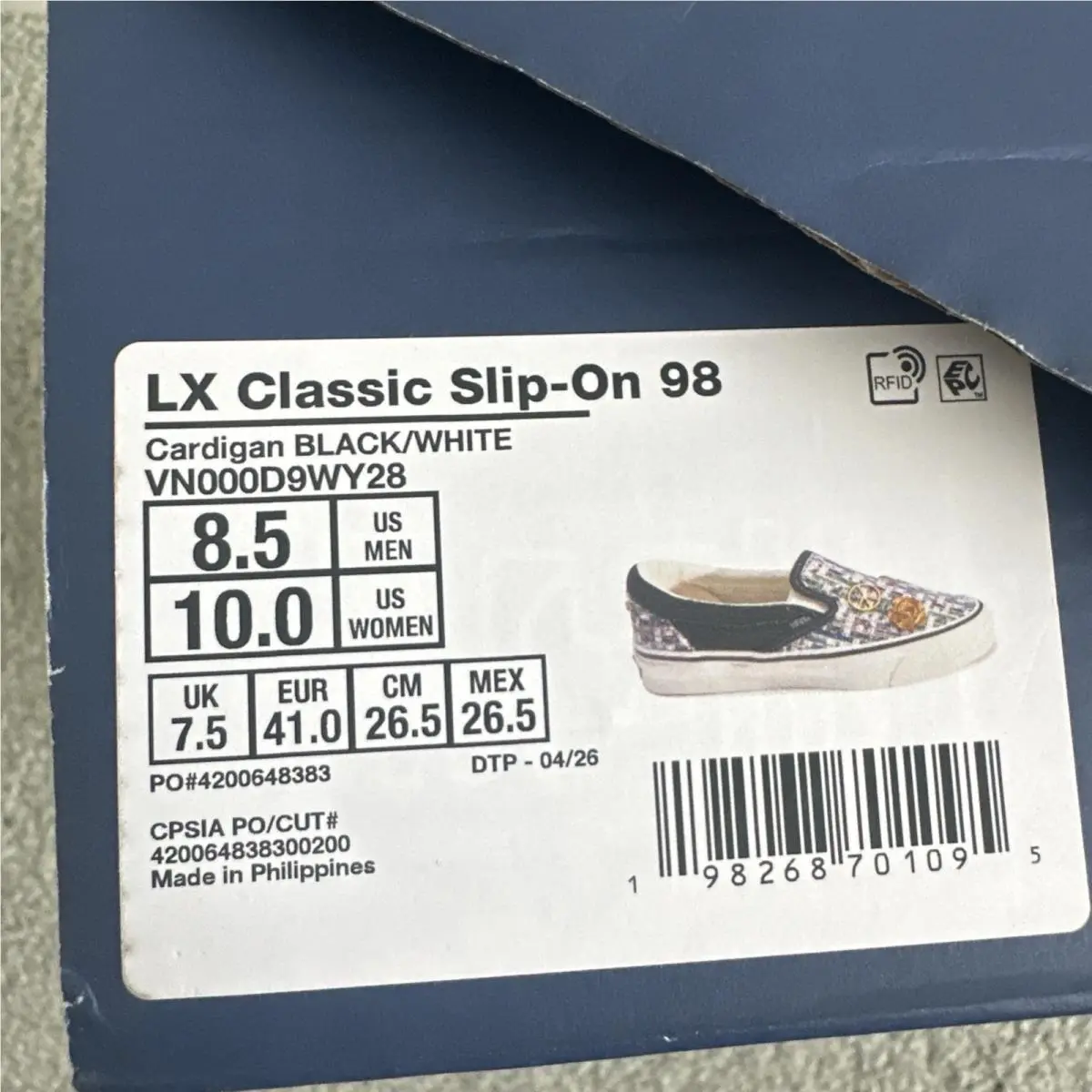 Vans shoes - Vans LX Classic Slip-On 98 - VN000D9WY28 - Ivory White Black 9