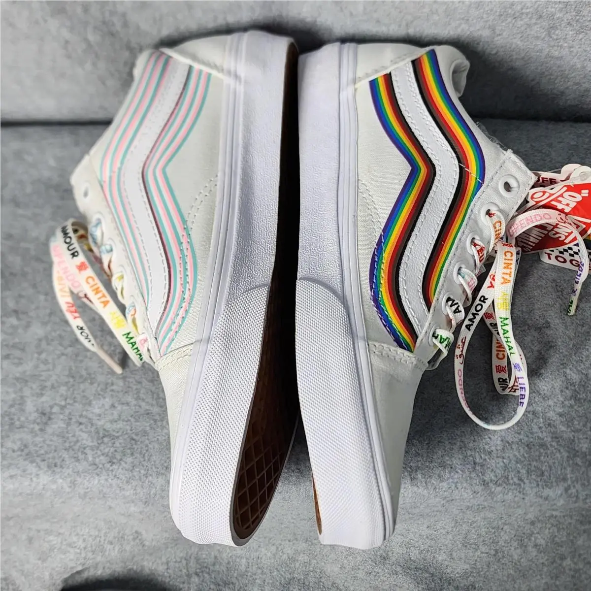 Vans shoes - Vans Old Skool - Old Skool - White 4