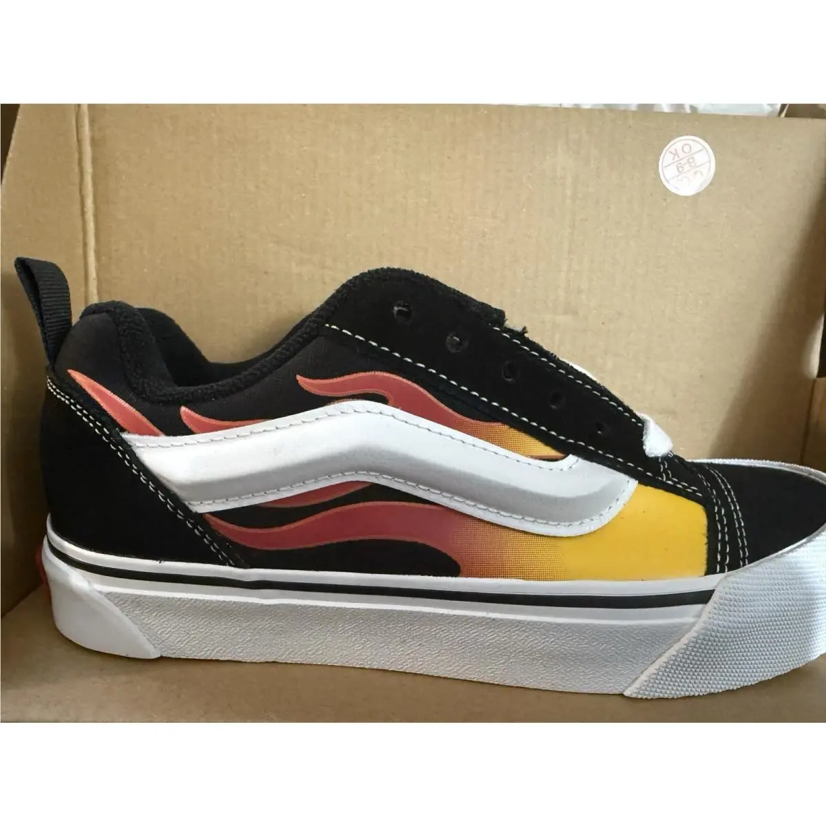 Vans shoes - Vans Knu Skool - Knu Skool - Red 0