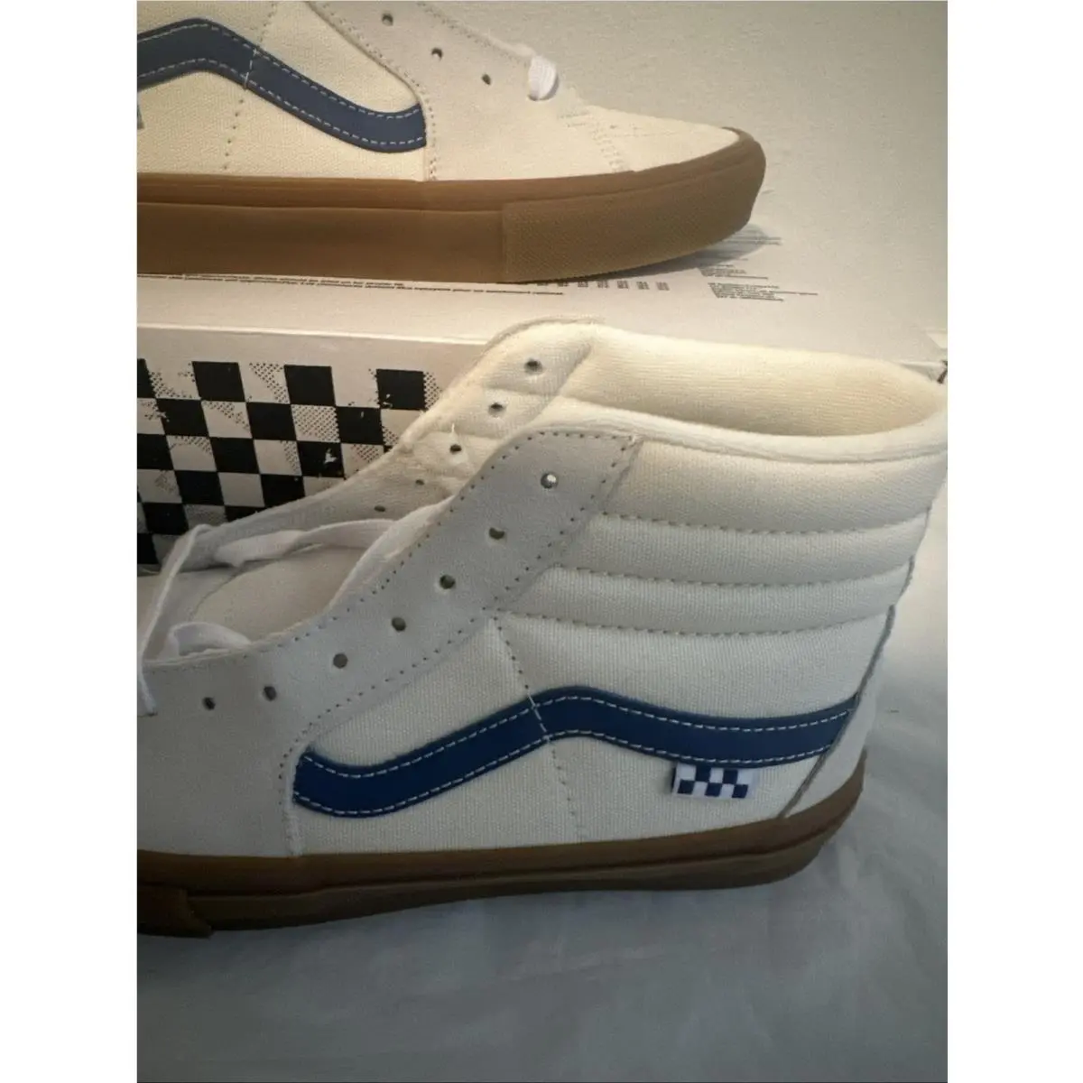 Vans shoes - VANS Sk8-Hi - VN0A2Z33SXO - Ivory 0