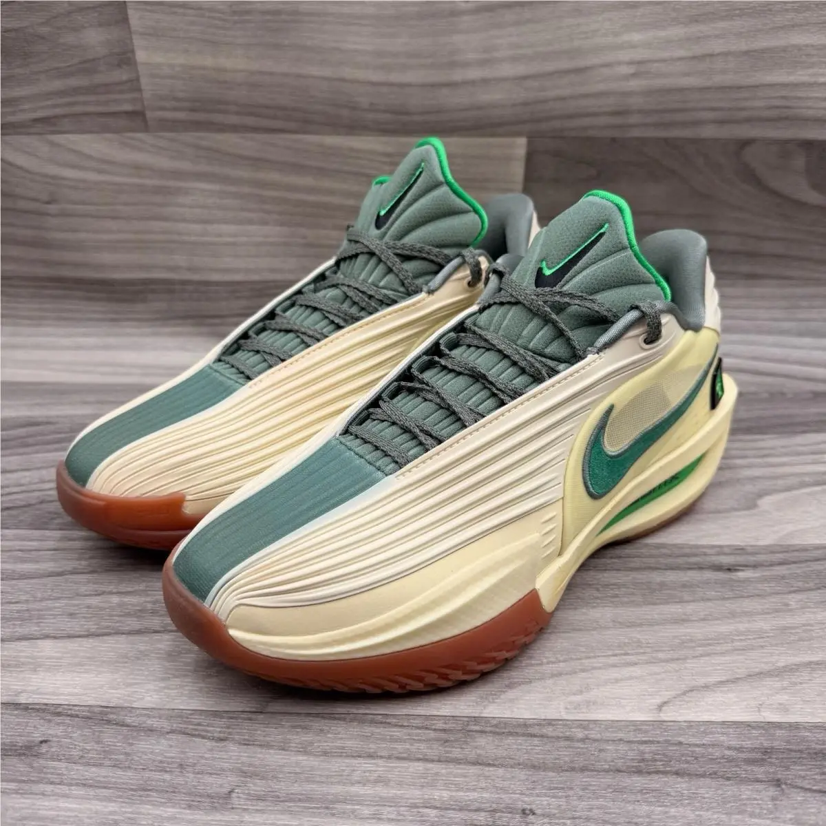 Nike shoes - Nike Air Zoom G.T. Cut 3 - IH2371-700 - Beige 5