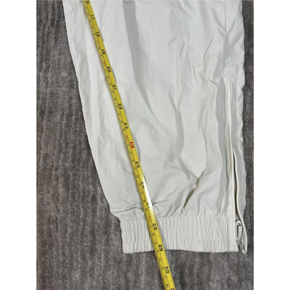 Nike clothing - White 7