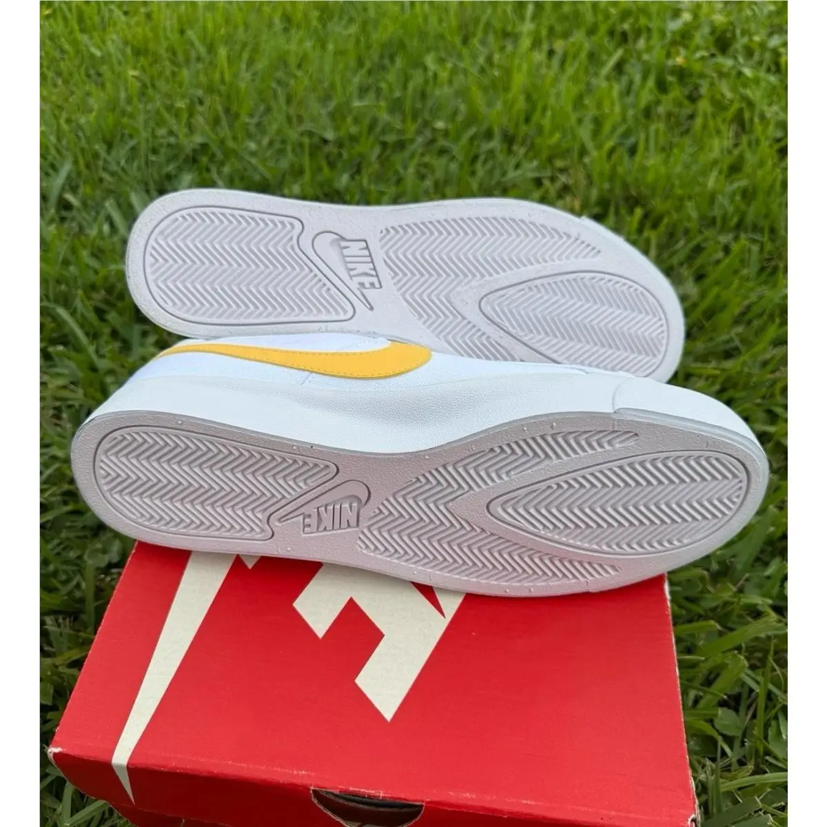 Nike shoes - CD5405102 - CD5405102 - white / yellow 5