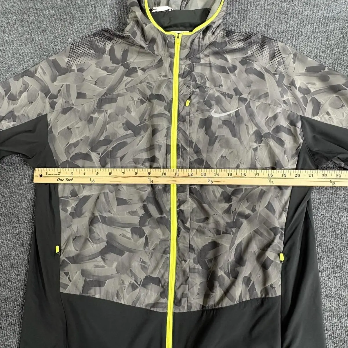 Nike clothing - Gray 9