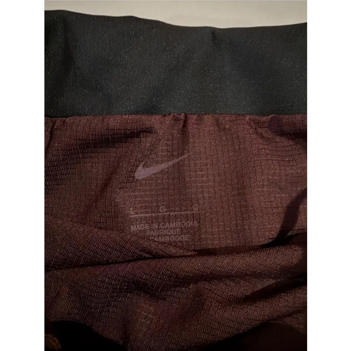 Nike clothing - Maroon 3
