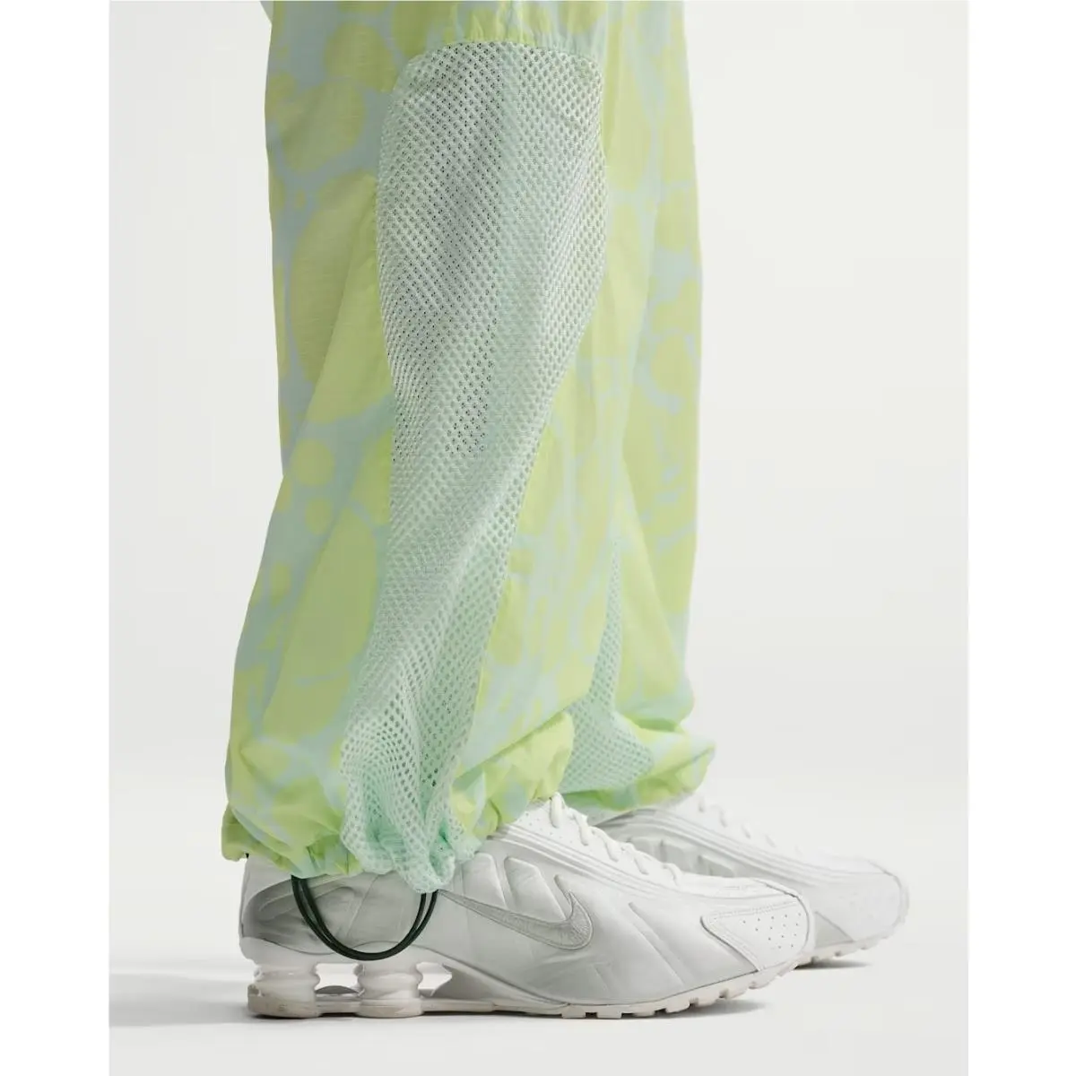Nike clothing - Green (UPC: 198728968709) 6