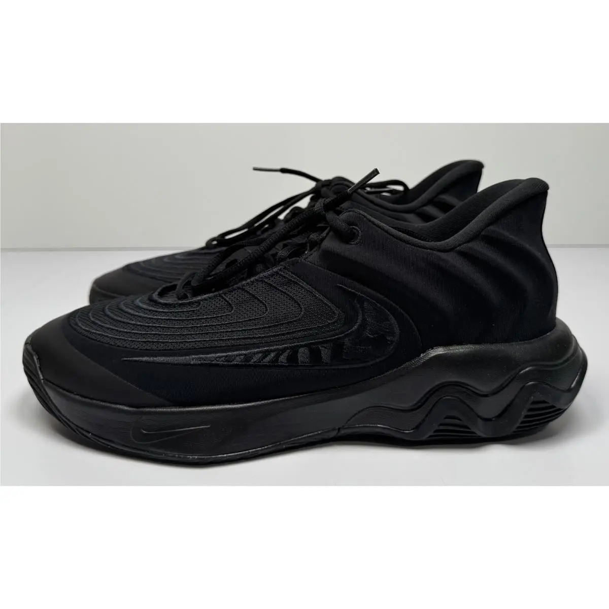 Nike shoes - Black 4
