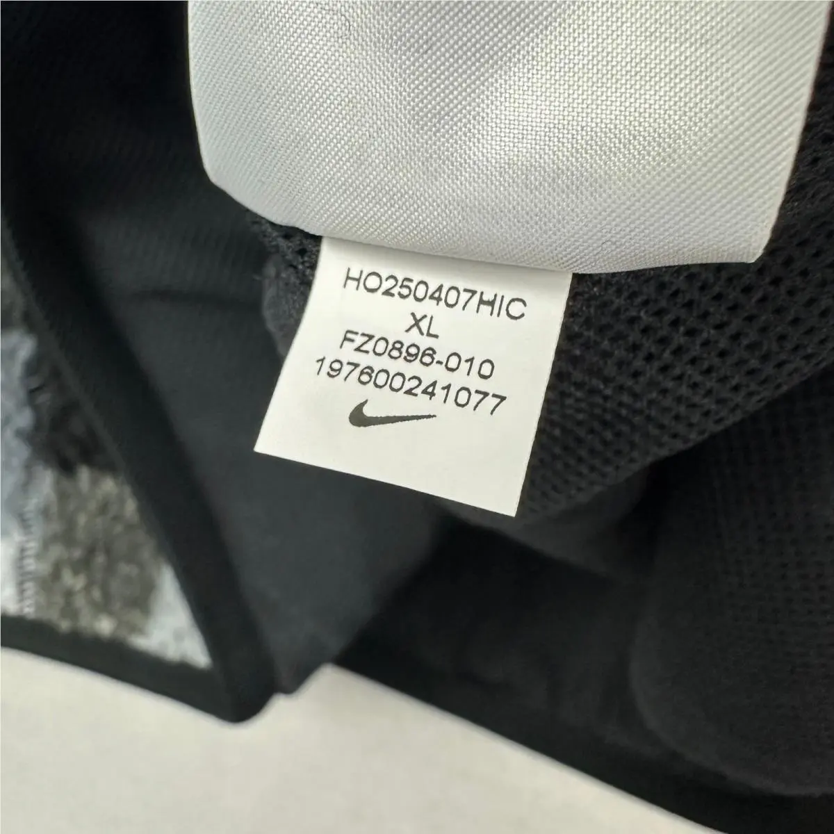 Nike clothing - Black 3