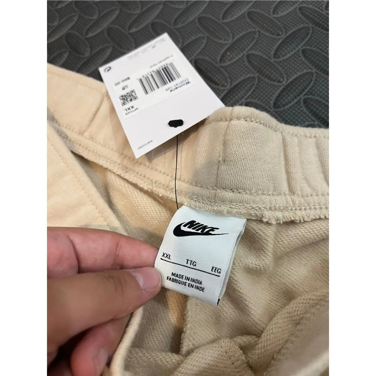 Nike clothing - Beige 8