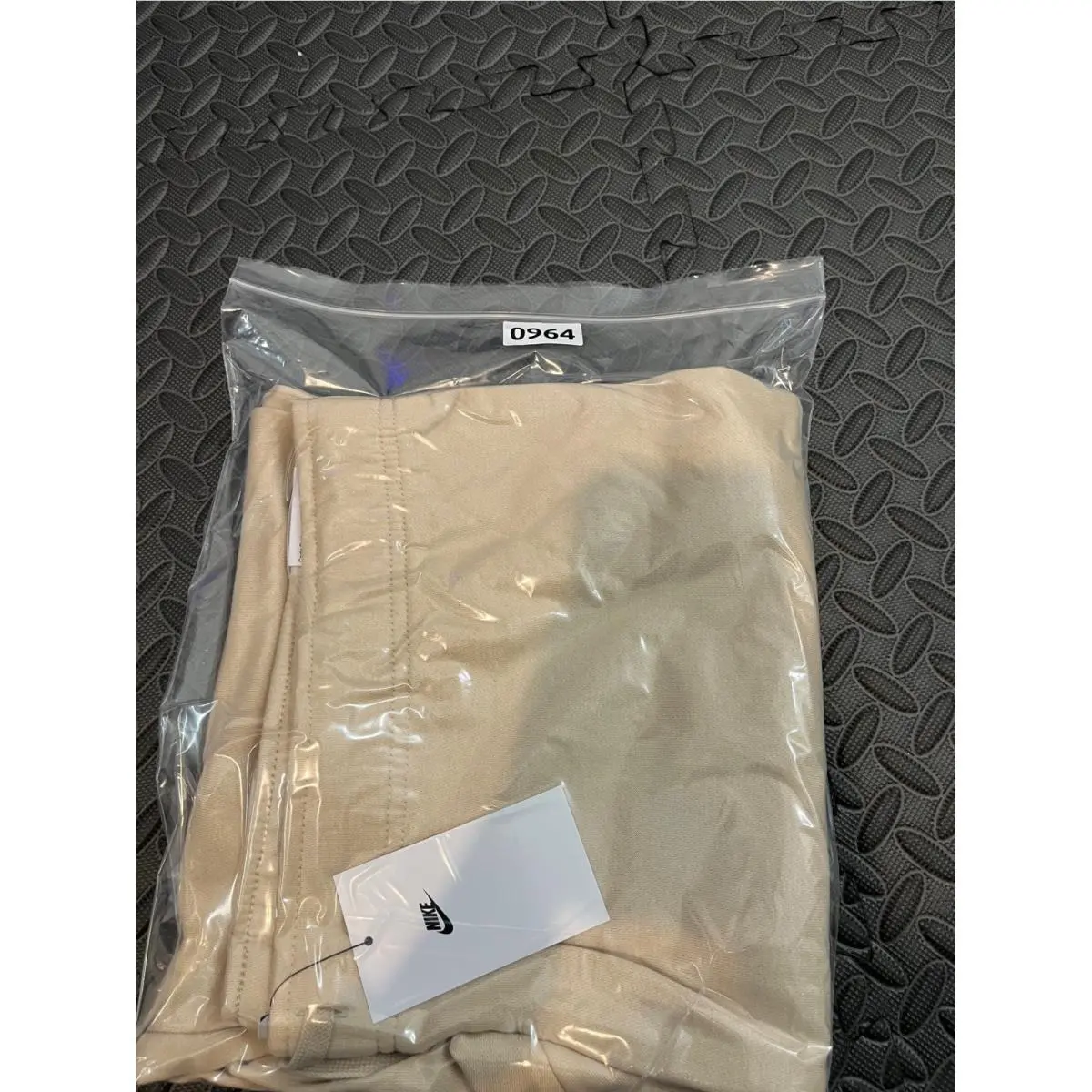 Nike clothing - Beige 12