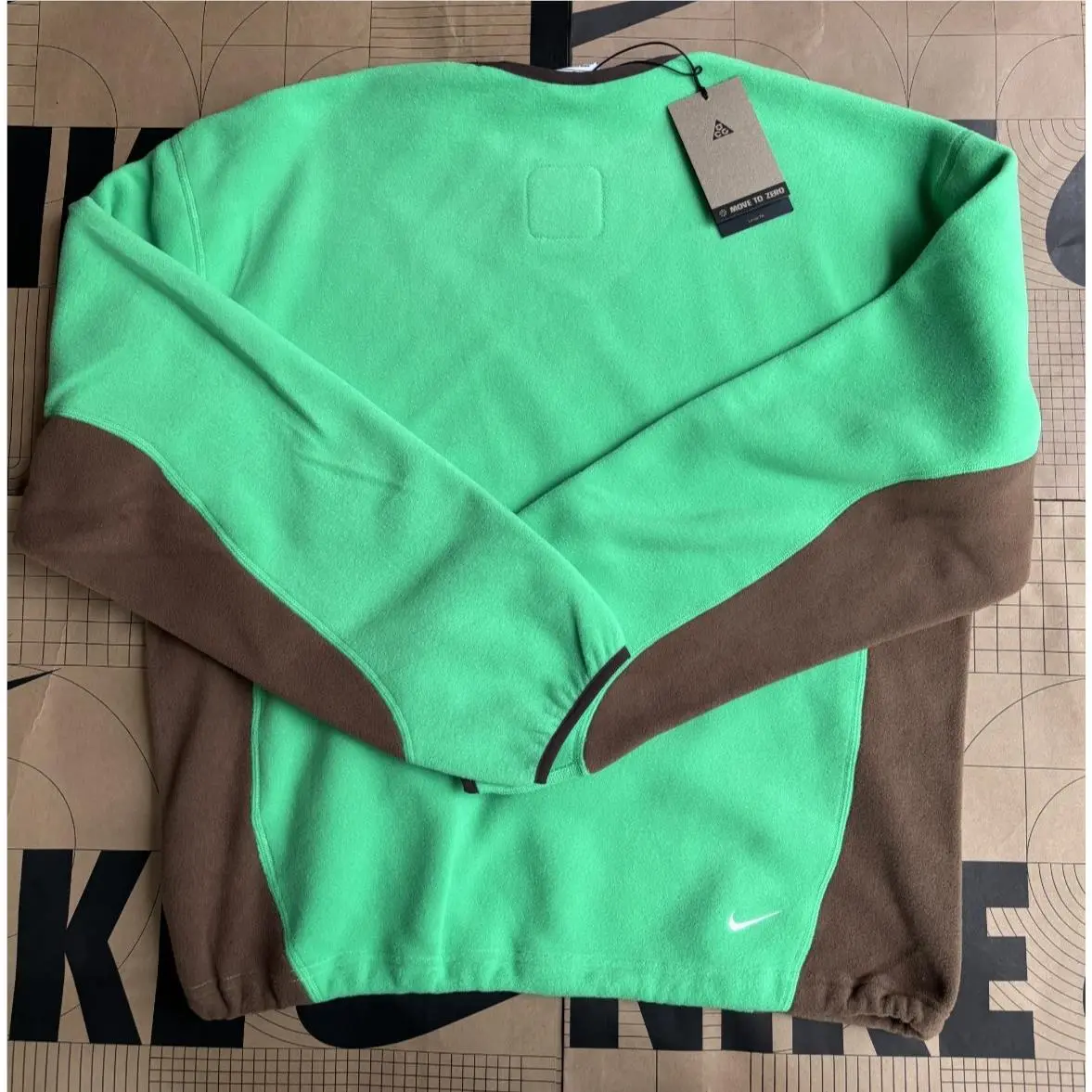 Nike clothing - HV1117-388 - HV1117-388 - Green 1