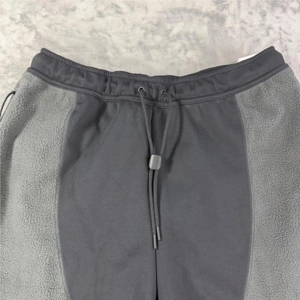 Nike clothing - Gray 2