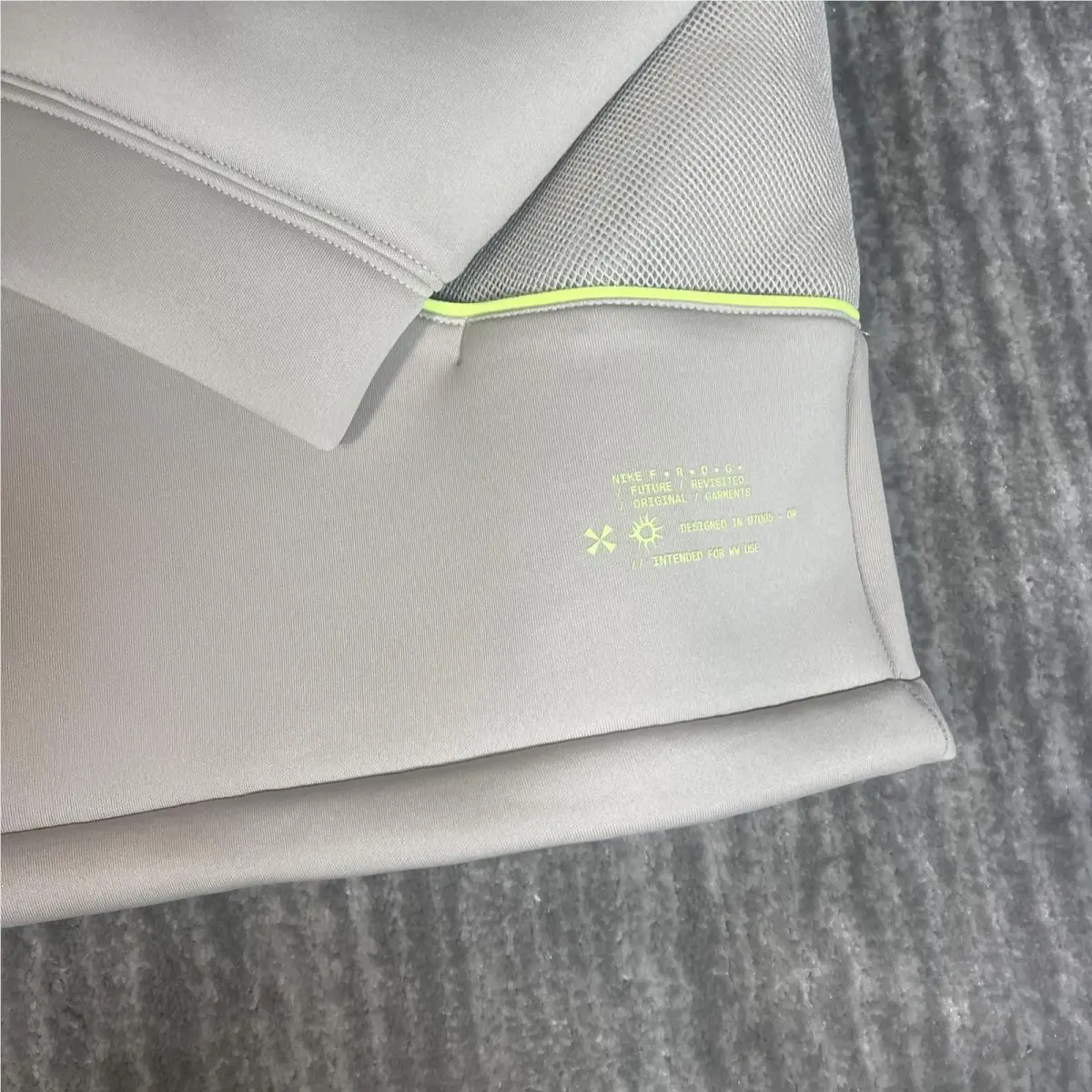 Nike clothing - Gray 0