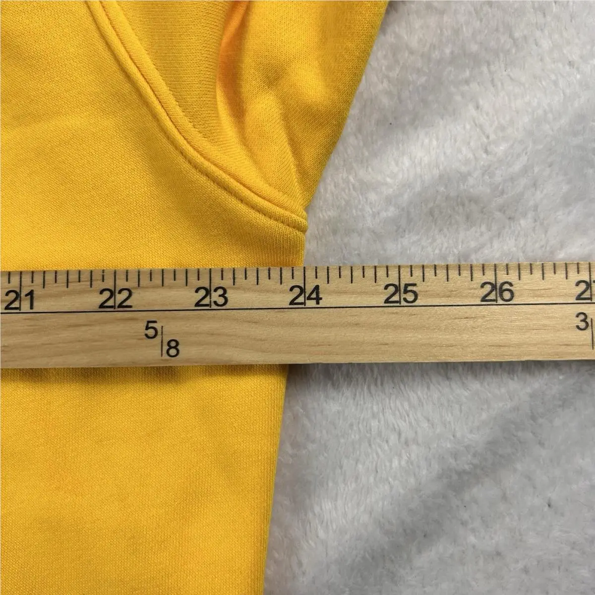 Nike clothing - Yellow (UPC: 0198484030542) 3