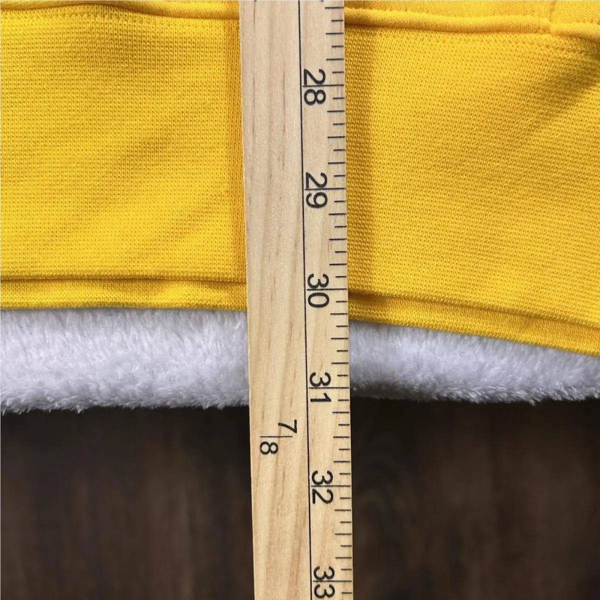 Nike clothing - Yellow (UPC: 0198484030542) 4