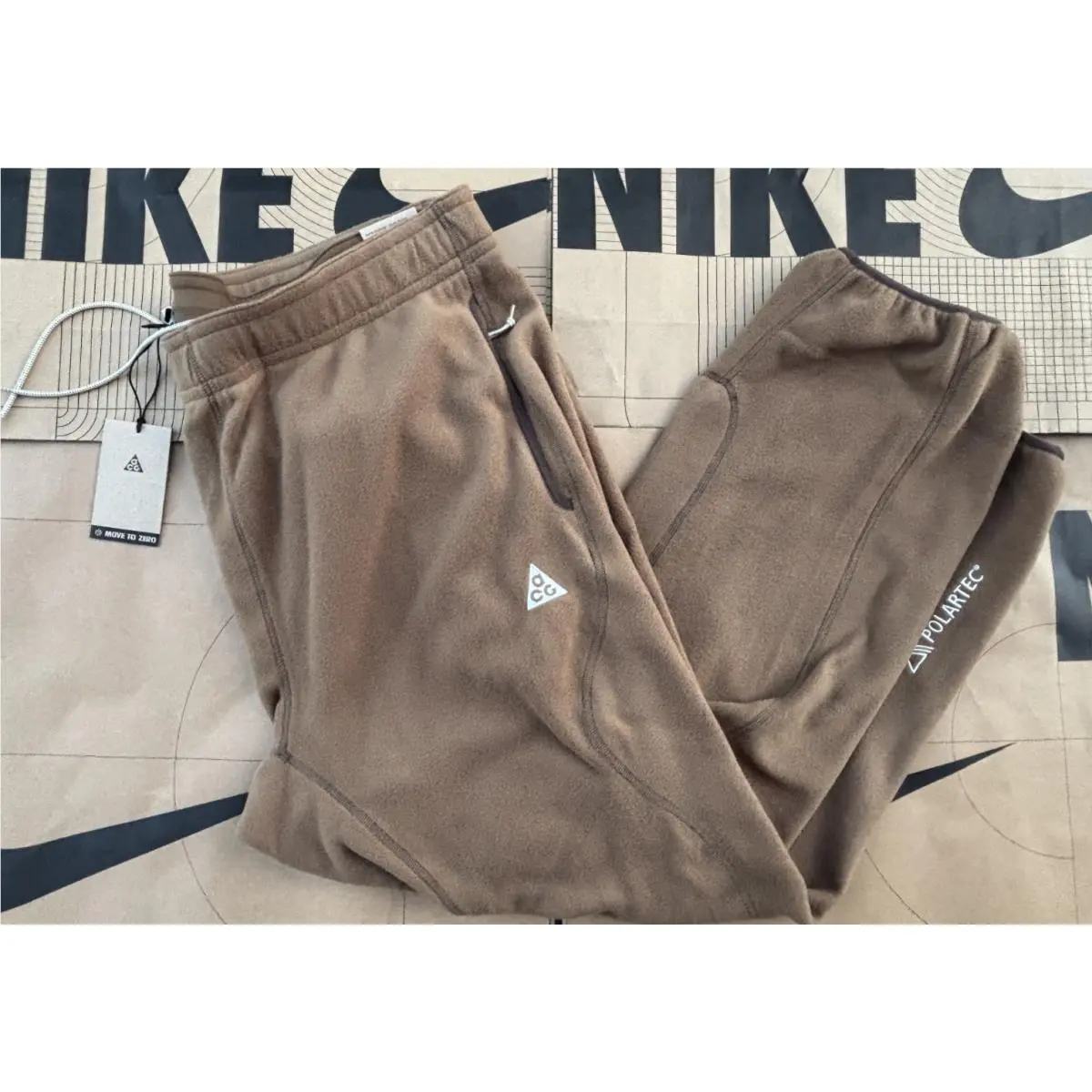Nike clothing - Nike ACG Wolf Tree - ACG Wolf Tree - Brown 15