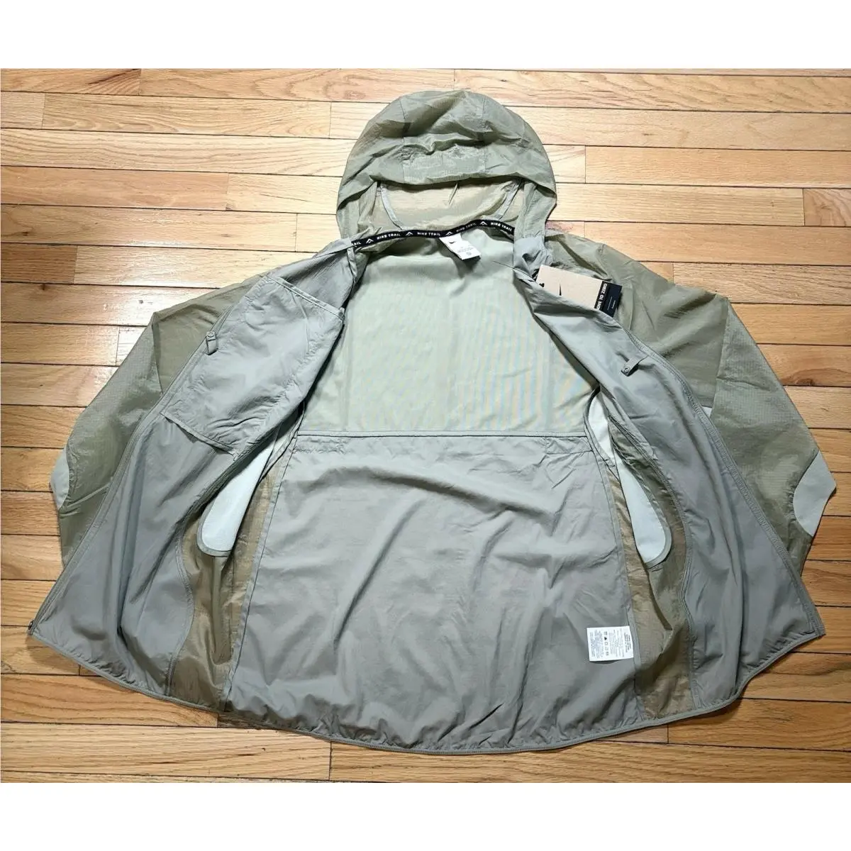 Nike clothing - Nike Trail - Trail - FN4002-276 - Olive (UPC: 0197594165762) 10