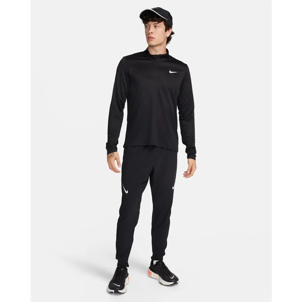 Nike clothing - Black 4