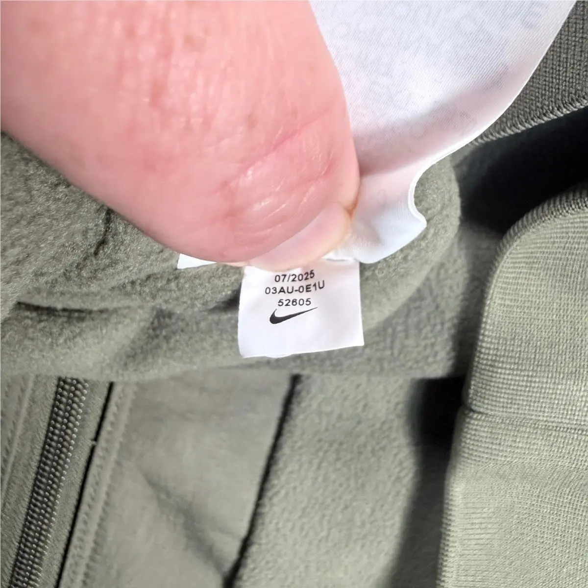 Nike clothing - Green 8