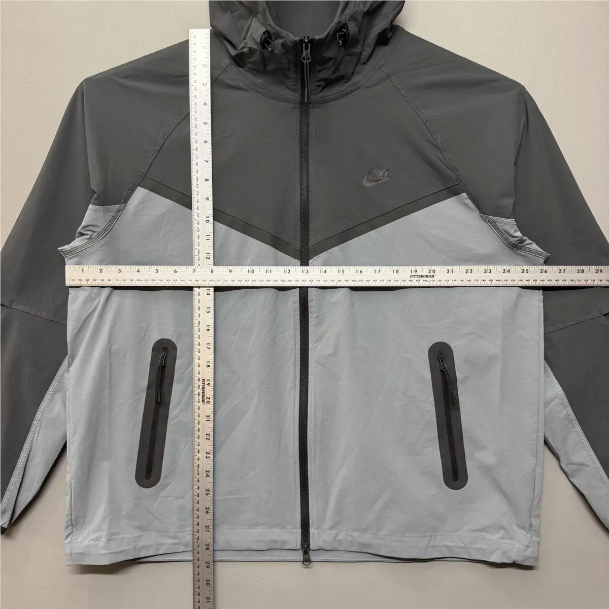 Nike clothing - Nike Tech - Tech - HM7151-065 - Cool Grey Anthracite Black 8