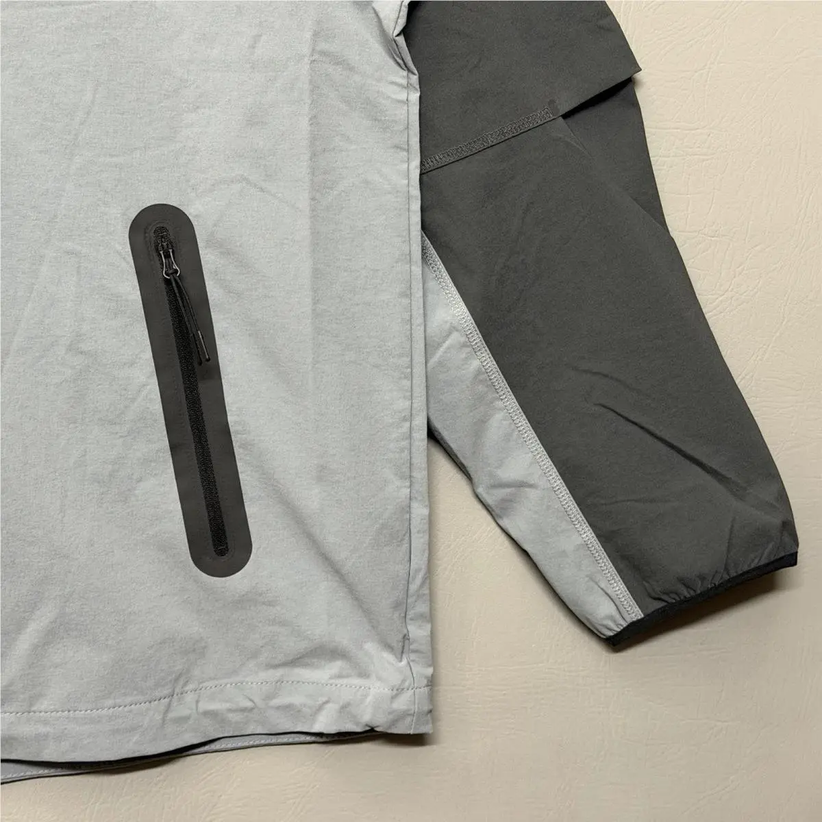 Nike clothing - Nike Tech - Tech - HM7151-065 - Cool Grey Anthracite Black 3