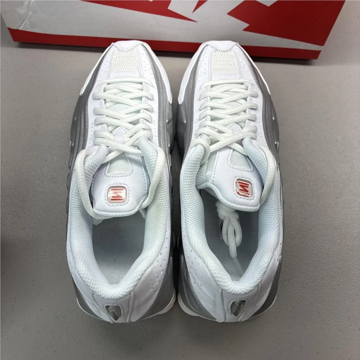 Nike shoes - Nike Shox R4 - Shox - White (UPC: 197863922256) 3