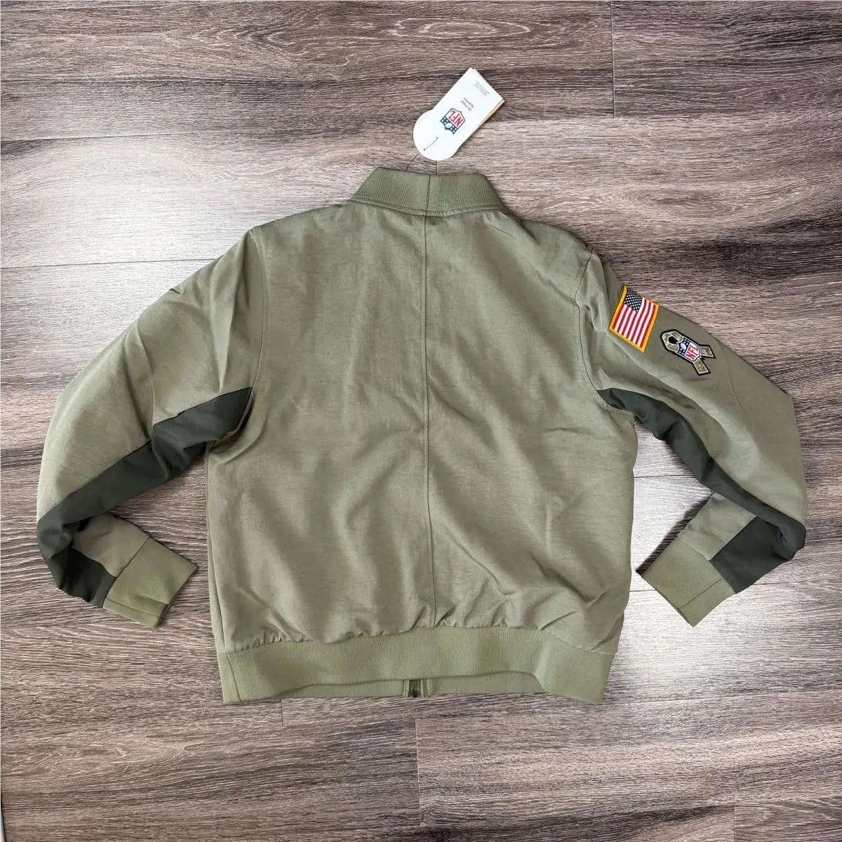 Nike clothing - Green 1