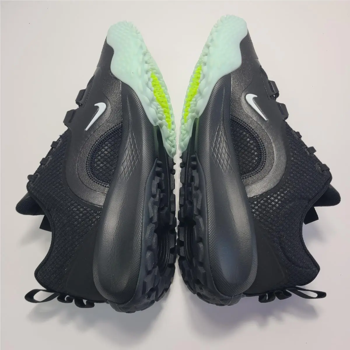 Nike shoes - Multicolor 12