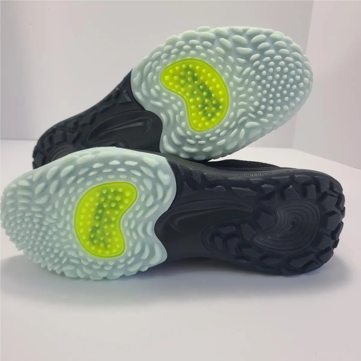Nike shoes - Multicolor 20