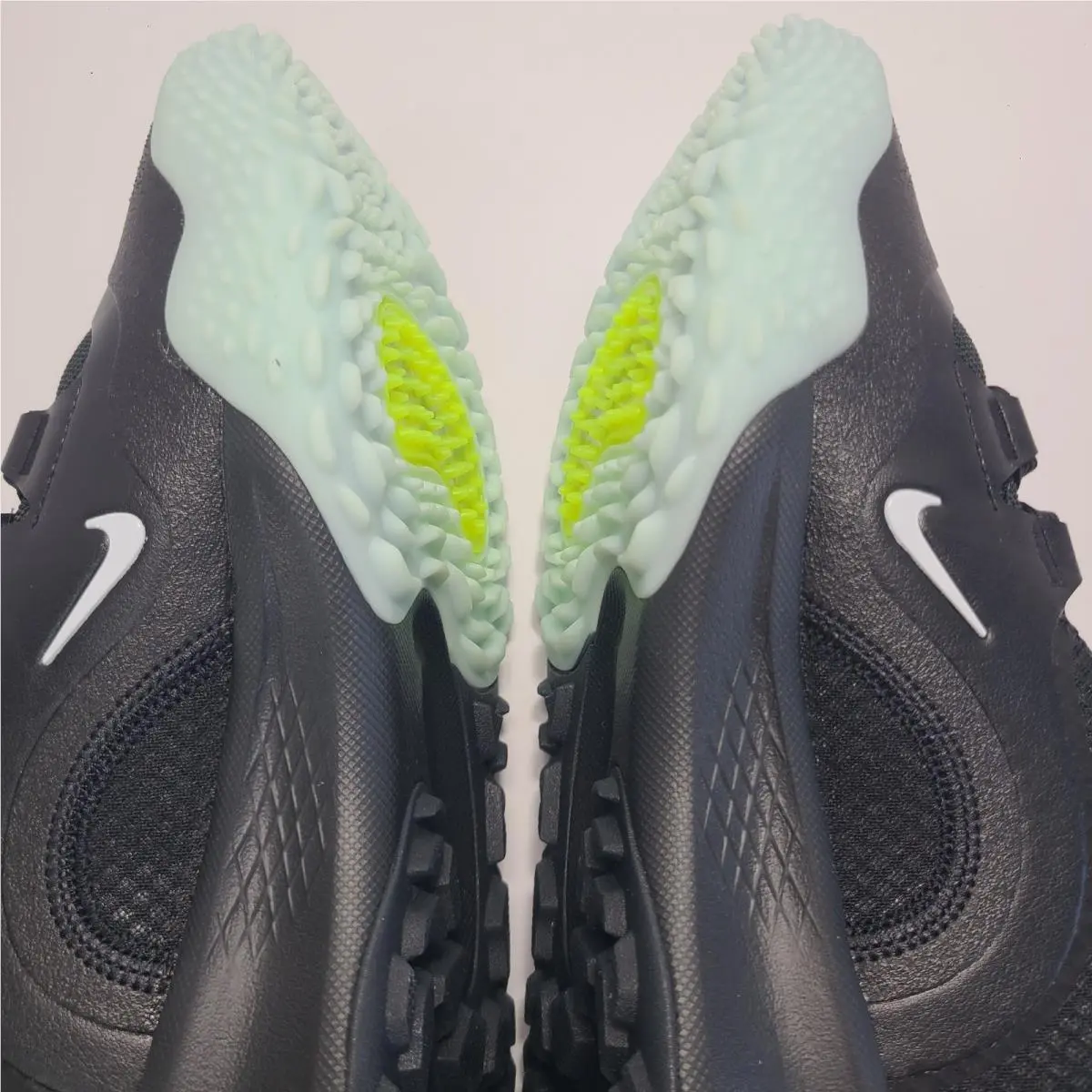 Nike shoes - Multicolor 14