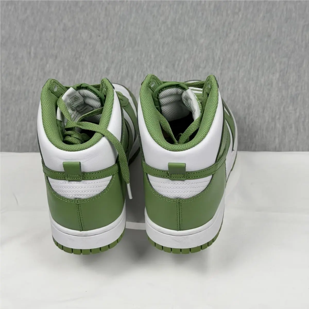 Nike shoes - Nike Dunk High - Dunk High - Green 3